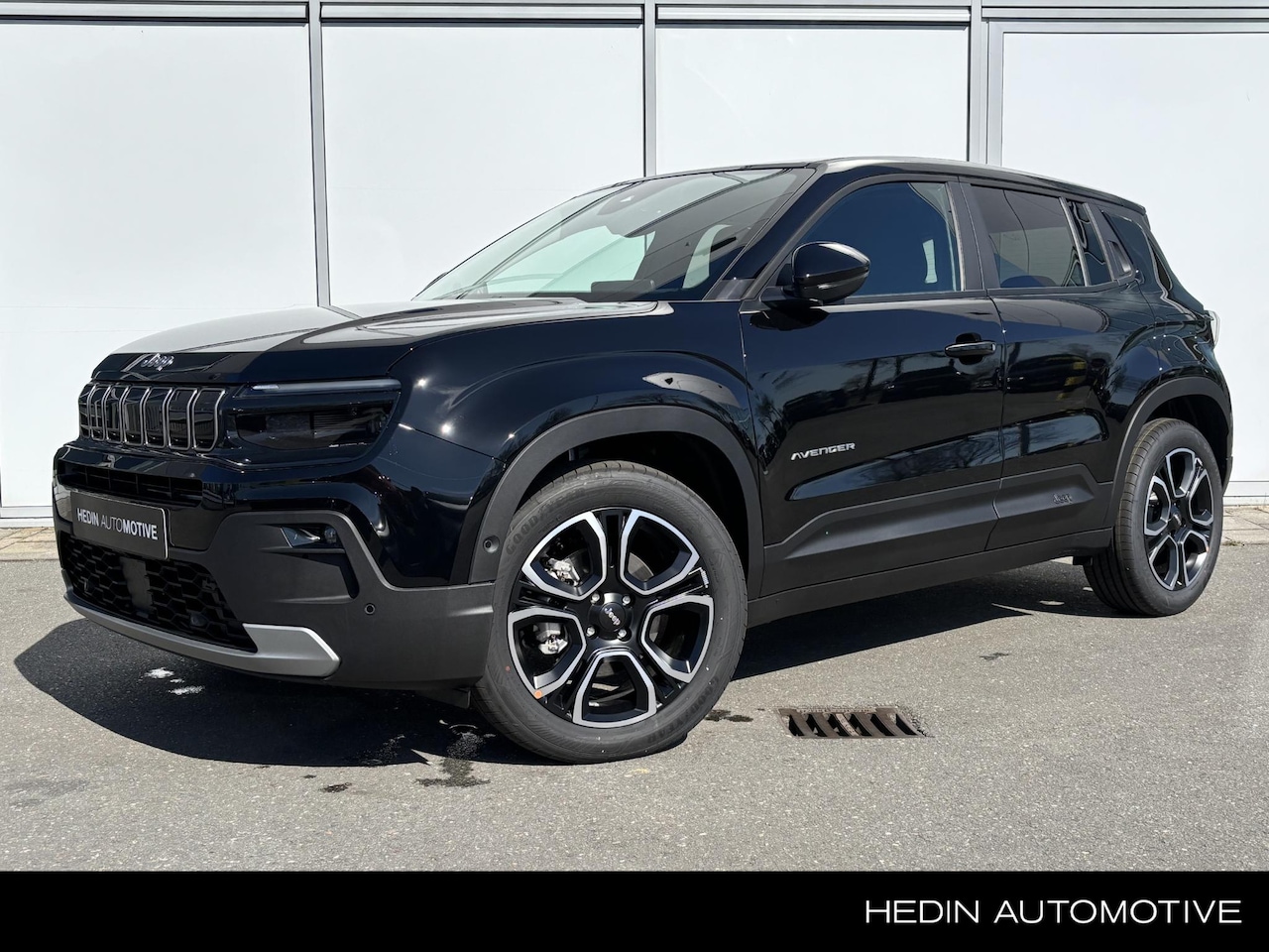Jeep Avenger - Summit 54 kWh | Navigatie | Keyless Entry & Start | Elektrisch achterklep | Adaptive Cuise - AutoWereld.nl