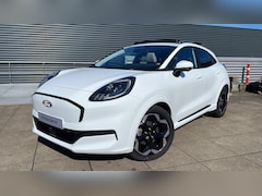 Ford Puma Gen-E - Premium 44 kWh Nu in Naaldwijk in de showroom