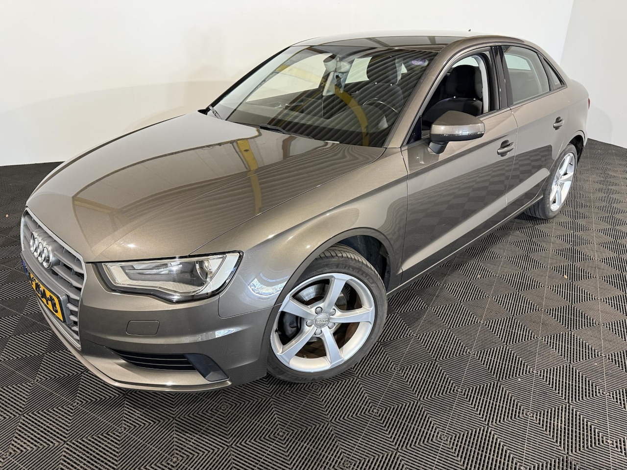 Audi A3 Limousine - 1.4 TFSI Ambition Pro Line S 1.4 TFSI Ambition Pro Line Sedan - AutoWereld.nl