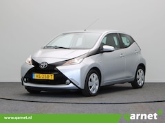 Toyota Aygo - 1.0 VVT-i x-play | Cruise Control | Achteruitrijcamera | Airco | Elektrische Ramen |