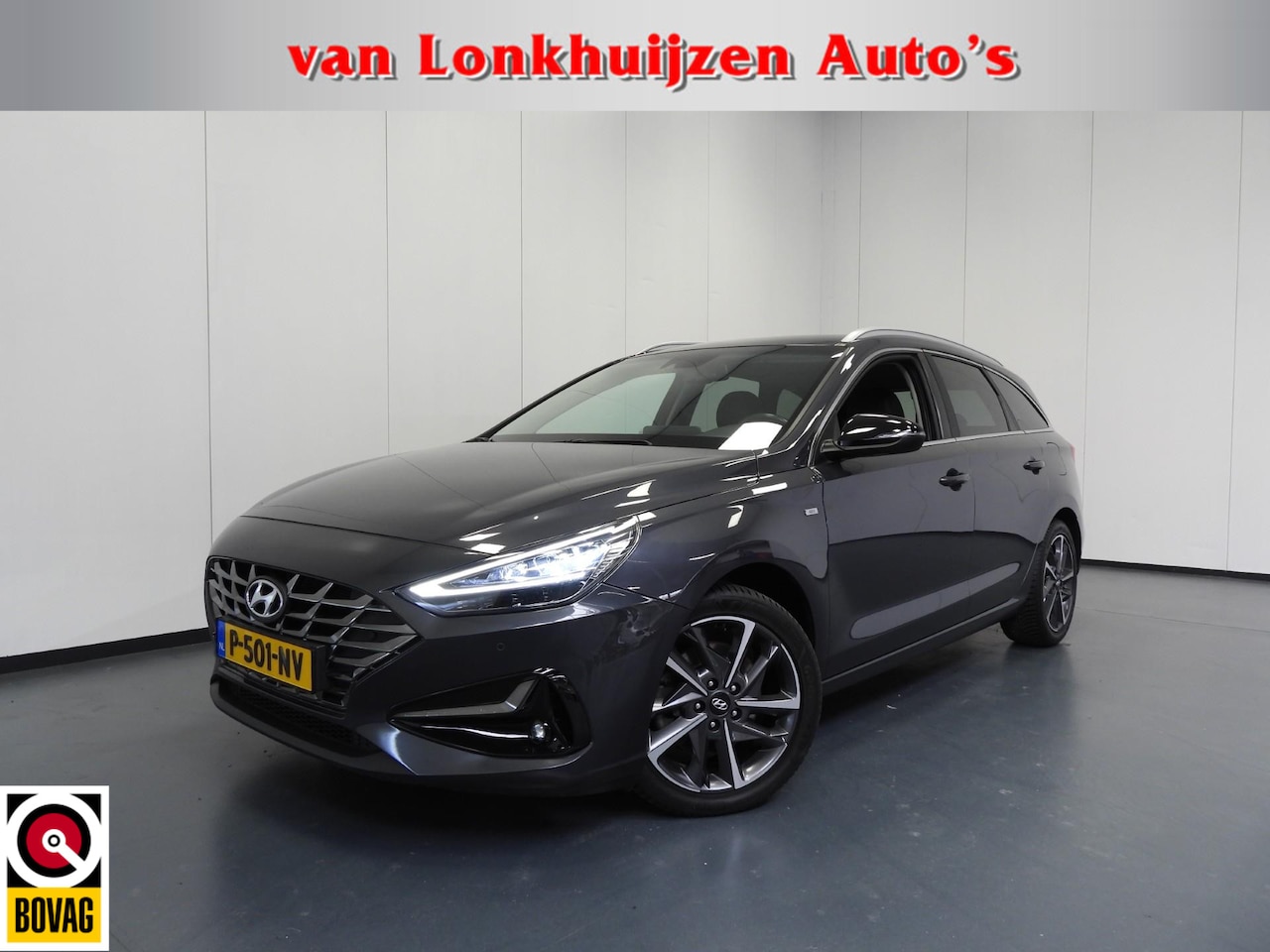 Hyundai i30 Wagon - 1.5 T-GDi MHEV Premium NAVI/LEER/CAMERA/LED/TREKHAAK/17"LMV! - AutoWereld.nl