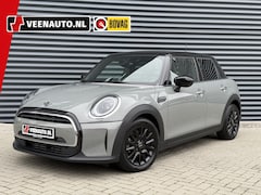 MINI Cooper - 1.5 Aut. Camera/Apple/Leder/Stoelwarm AS ZATERDAG GESLOTEN