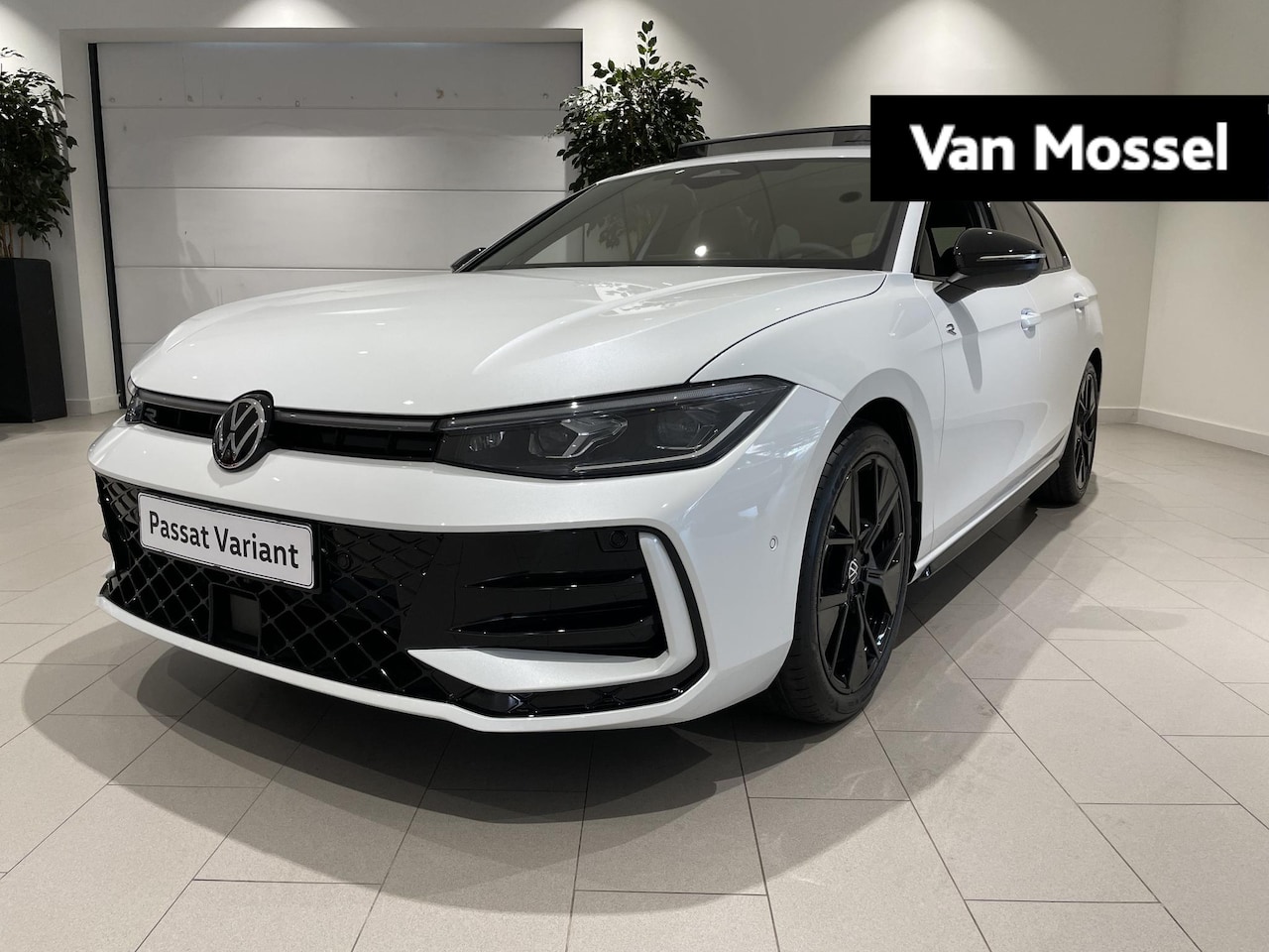 Volkswagen Passat Variant - 1.5 eTSI R-Line Business | DIRECT LEVERBAAR |Pano. elektr. schuif/kanteldak | Multimedia p - AutoWereld.nl