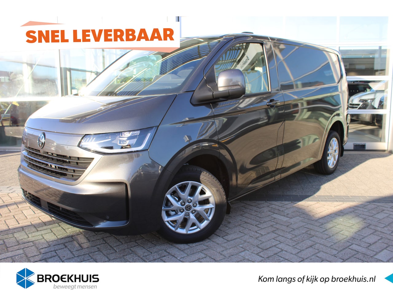 Volkswagen Transporter - BPM VRIJ | Bulli | L1 | Navi | Cruise Control | Achteruitrijcamera | Soft Close - AutoWereld.nl