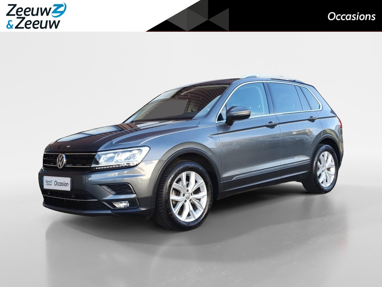 Volkswagen Tiguan - 1.5 TSI ACT Highline | Trekhaak | Navigatie | Adaptieve cruise control | Stoelverwarming | - AutoWereld.nl