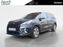 Kia e-Niro - DynamicPlusLine 64 kWh | Schuifdak | Stoel en stuurverwarming | Camera | Navigatie | Adapt