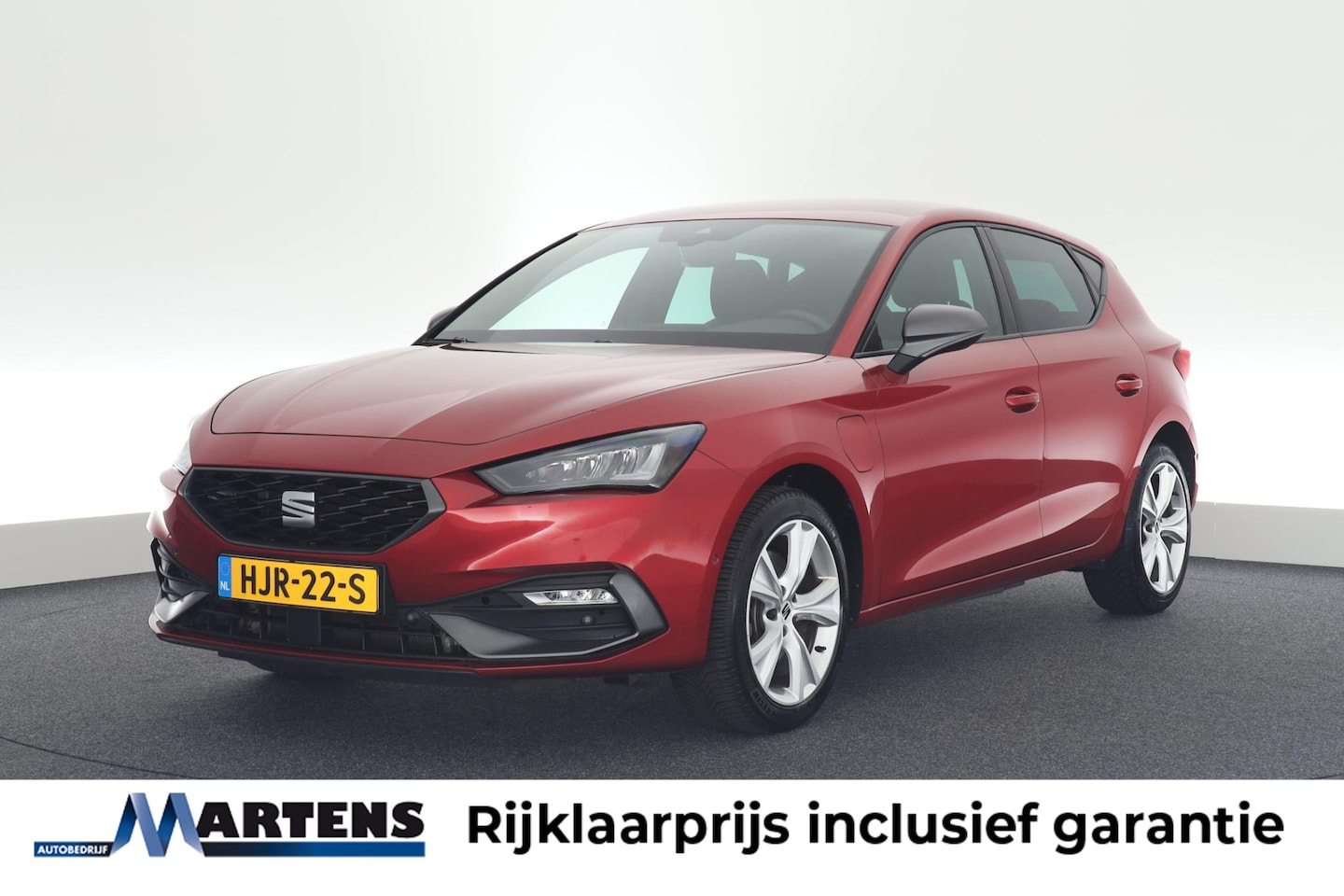 Seat Leon - 1.4 TSI 204pk eHybrid PHEV FR Camera Keyless Stoelverwarming Virtual Cockpit Navigatie - AutoWereld.nl