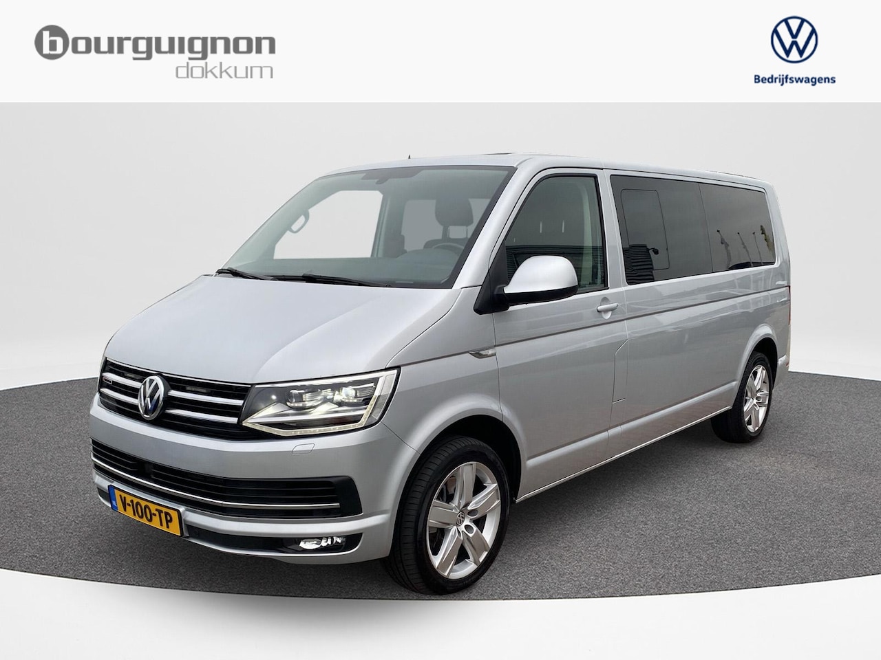 Volkswagen Transporter - 2.0 TDI L2H1 DC 4Motion Highline | Trekhaak | DSG | ACC | Dubbel cabine | LED | 4x4 | Navi - AutoWereld.nl