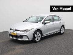 Volkswagen Golf - 1.0 TSI Life | Navigatie | Climate Control | Parkeersensoren |
