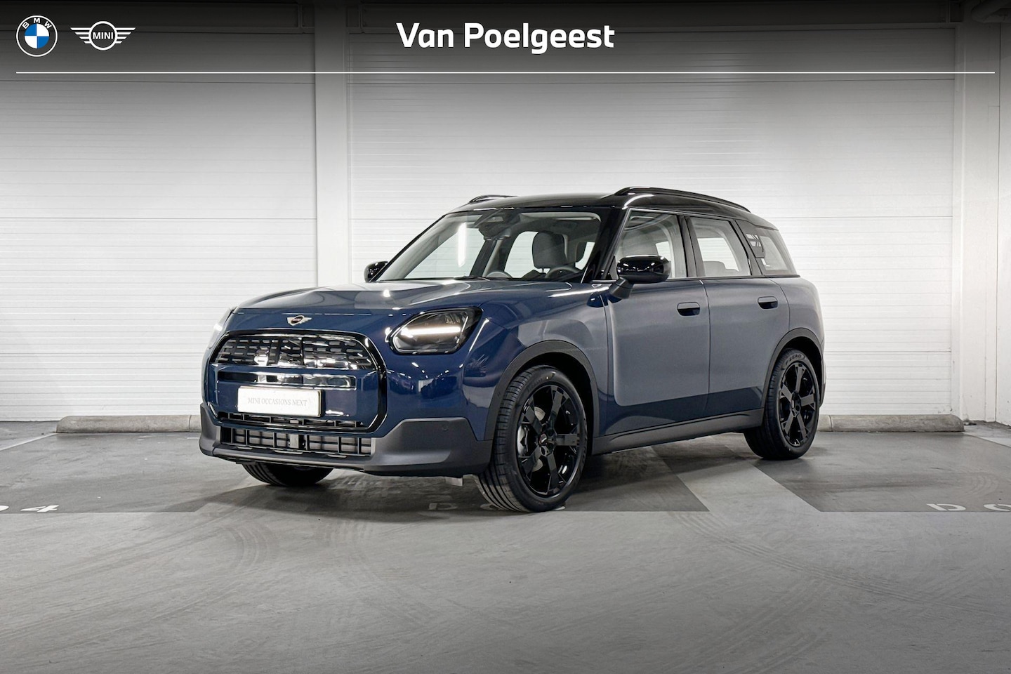 MINI Countryman - E | Classic uitvoering | Pakket XS | 19"JCW Runway Spoke Jet Black - AutoWereld.nl