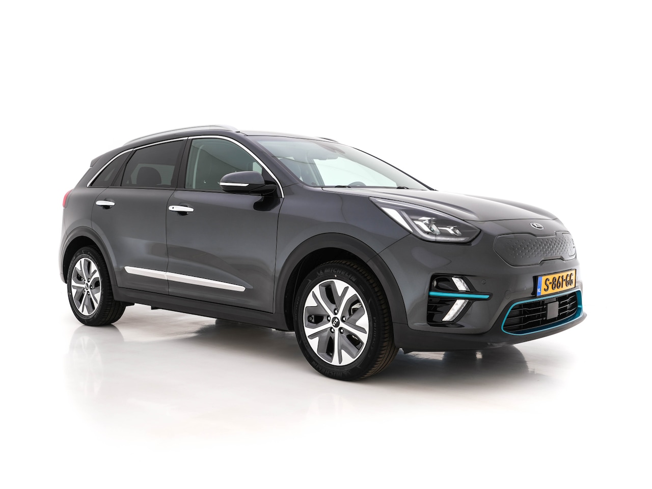 Kia e-Niro - DynamicPlusLine 64 kWh [ 3-Fase ] (INCL.BTW) Aut. *LEATHER | NAVI-FULLMAP | DAB | ADAPT.CR - AutoWereld.nl