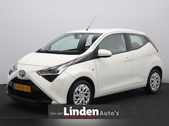 Toyota Aygo - 1.0 VVT-i x-play | Camera | Apple Carplay | Cruise Control | Navigatie