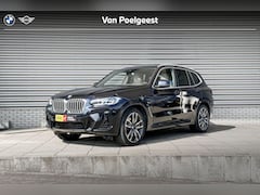 BMW X3 - xDrive30e High Executive / M Sportpakket / Trekhaak / Panoramadak