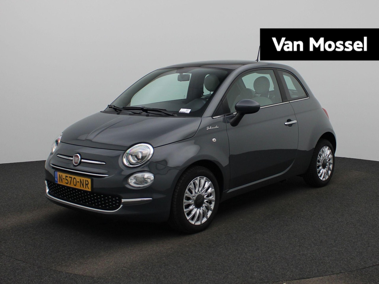 Fiat 500 - 1.0 Hybrid Dolcevita | APPLE CARPLAY | PANORAMADAK | LEDER | AIRCO | PARKEERSENSOREN ACHTE - AutoWereld.nl