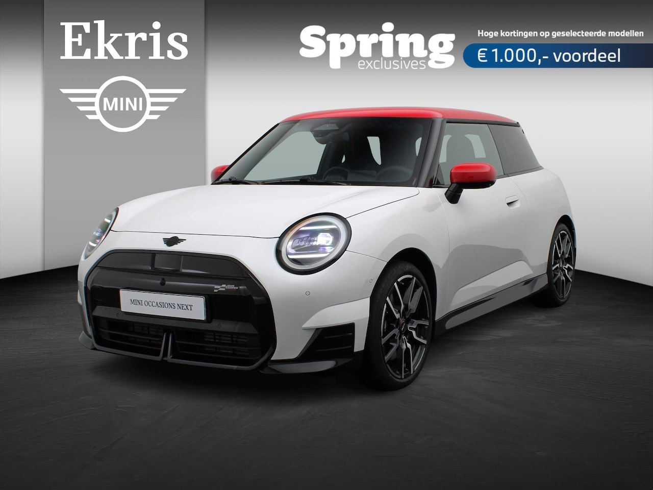MINI John Cooper Works - E Cooper Pakket XL + Glazen panoramadak + Driving Assistant Plus + Harman Kardon + Parking - AutoWereld.nl