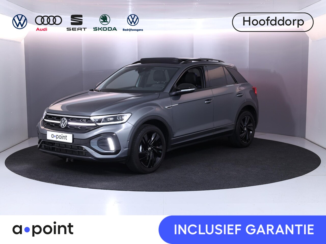 Volkswagen T-Roc - 1.5 TSI R-Line 150 pk Automaat (DSG) | Verlengde garantie | Navigatie via App | Panoramada - AutoWereld.nl