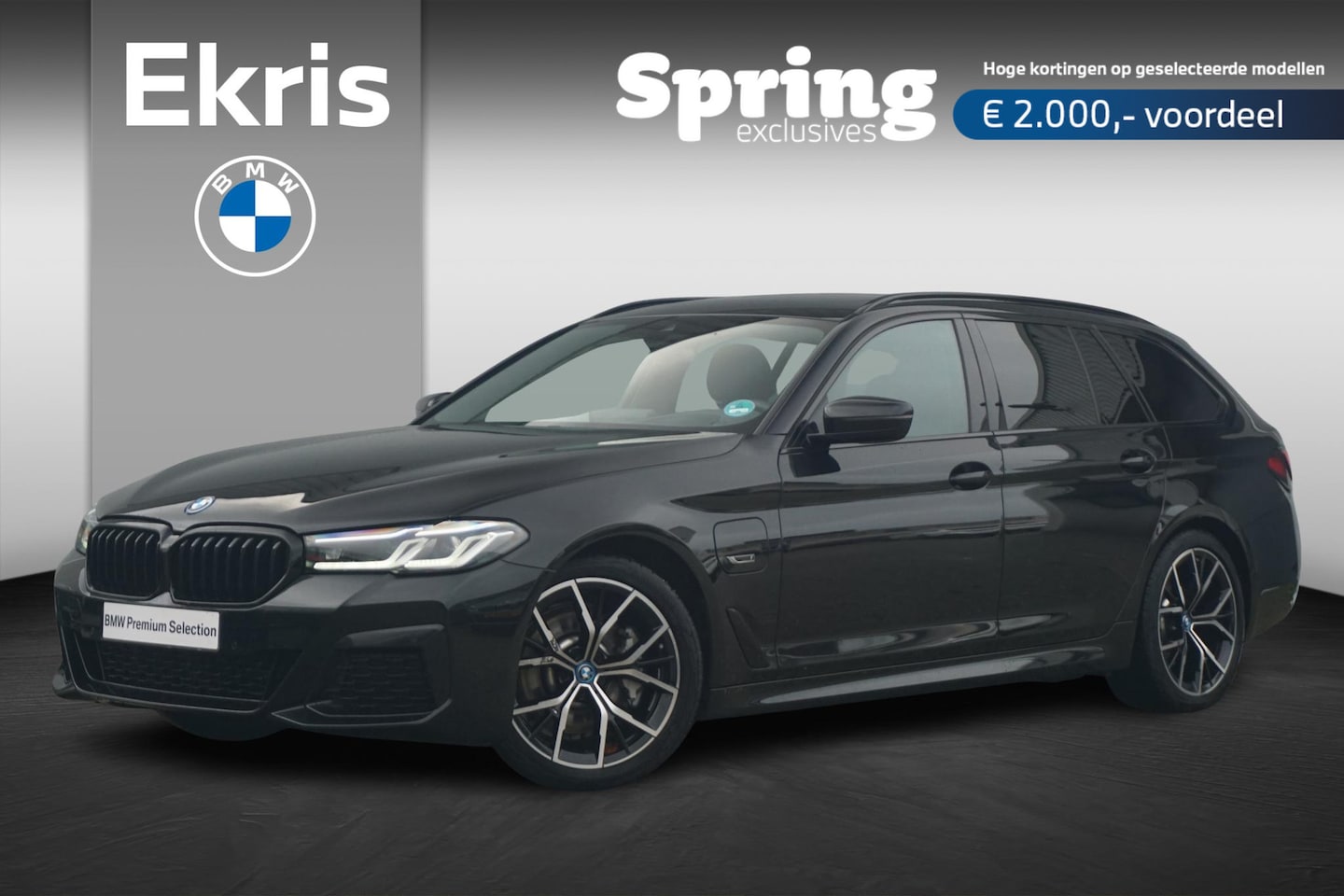 BMW 5-serie Touring - 530e High Executive M Sport / Innovation / Trekhaak / Hifi / Panorama Dak / Head-Up / Comf - AutoWereld.nl