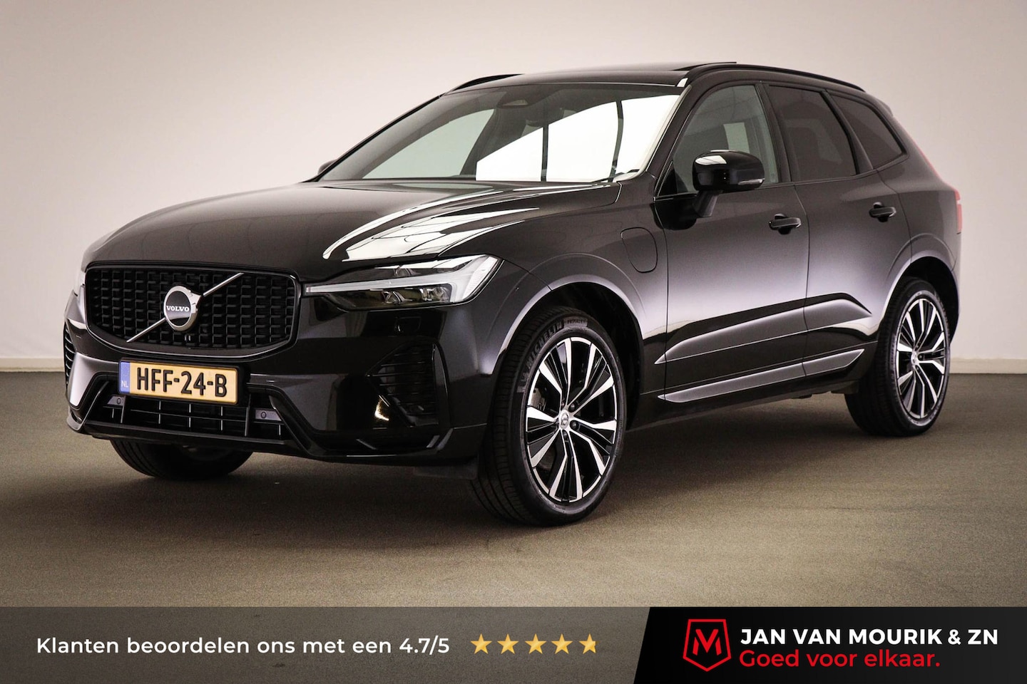 Volvo XC60 - 2.0 T6 Plug-in hybrid AWD Ultimate Bright | PANORAMADAK | STUURVERARMING | CAMERA - AutoWereld.nl
