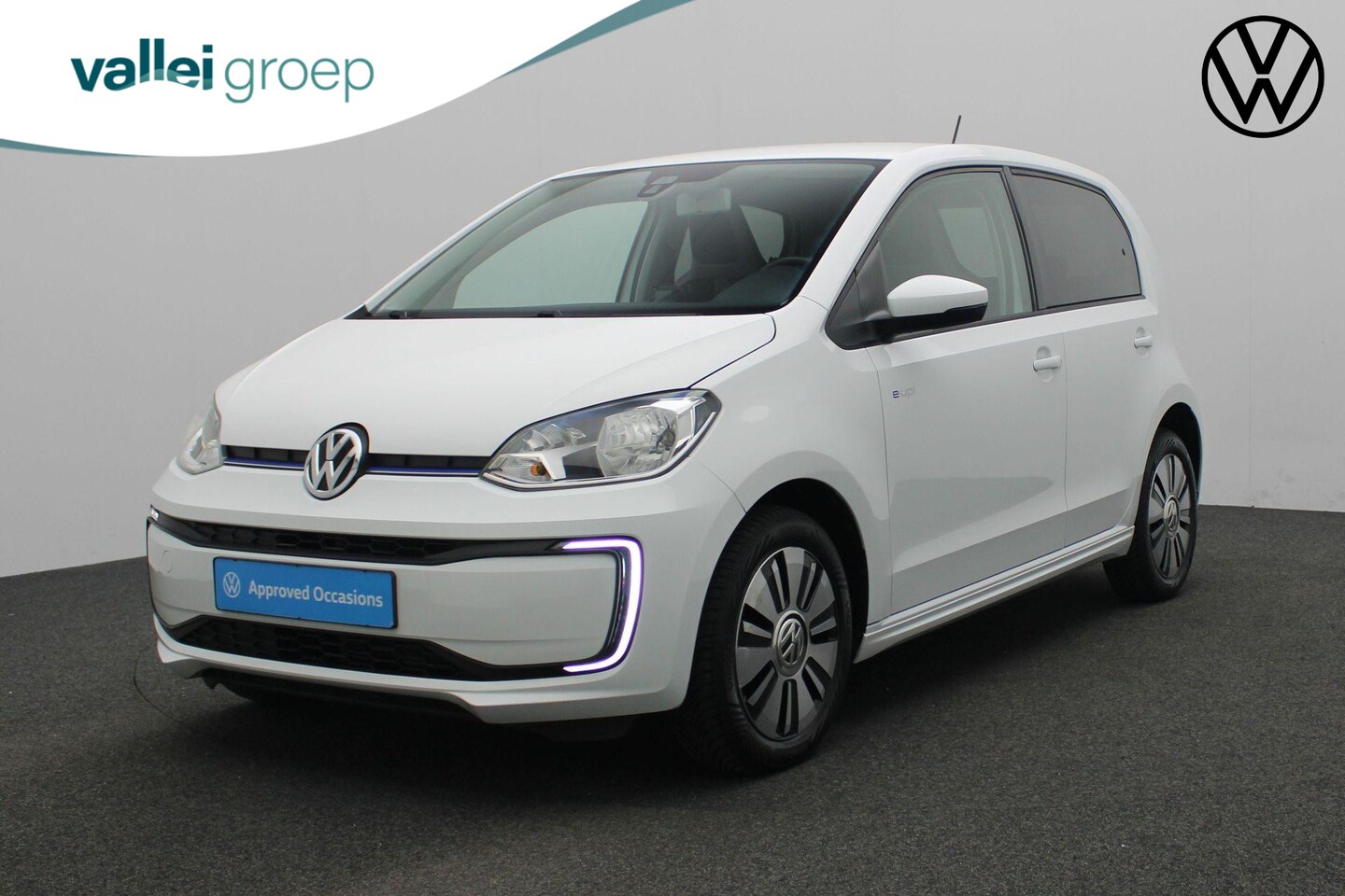 Volkswagen e-Up! - 82 pk | Stoelverwarming | Climatronic | Navigatie via App | Verwarmbare voorruit - AutoWereld.nl