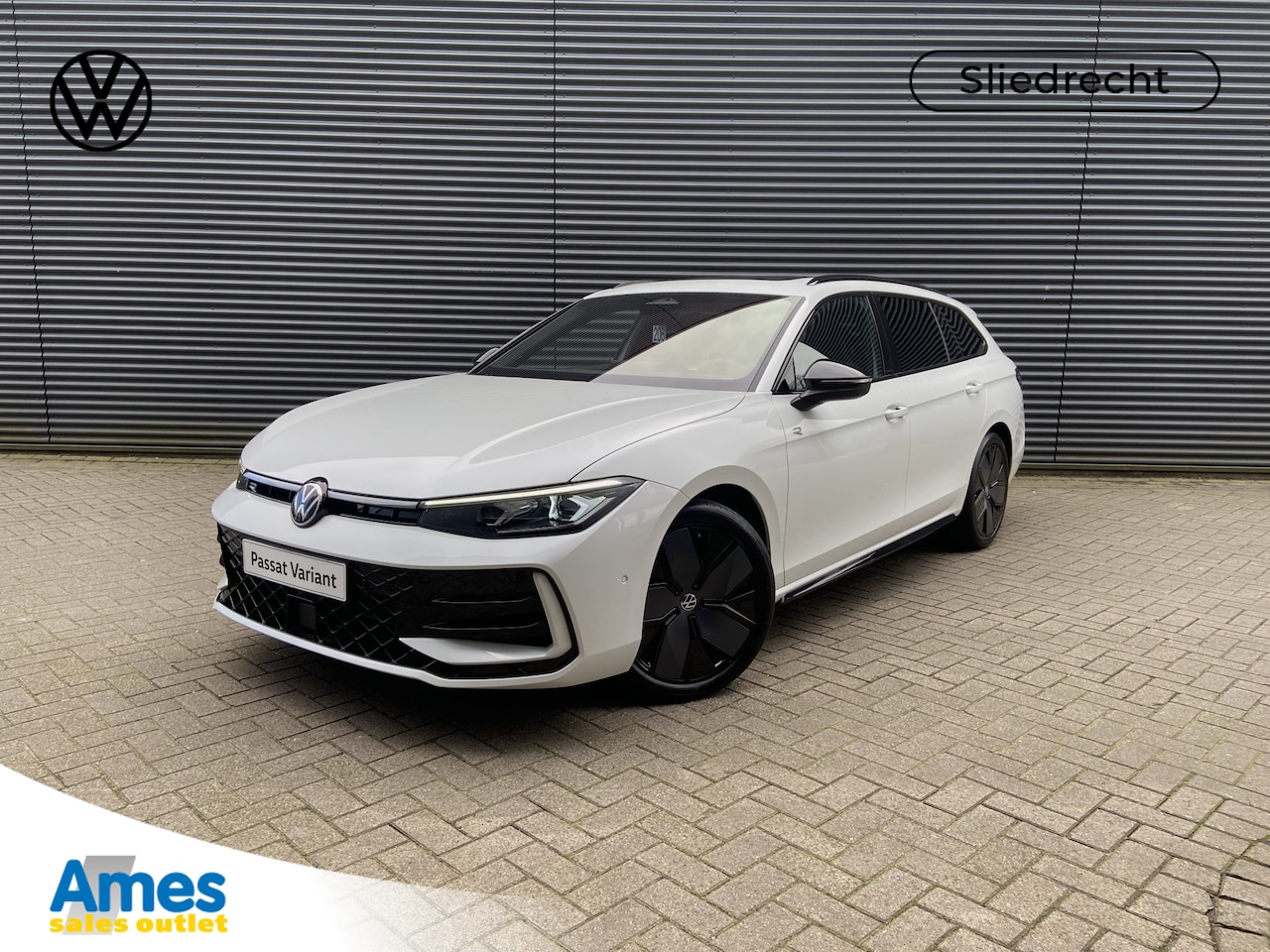 Volkswagen Passat Variant - 1.5 eTSI R-Line Edition | Panoramadak | Harman Kardon Audio - AutoWereld.nl