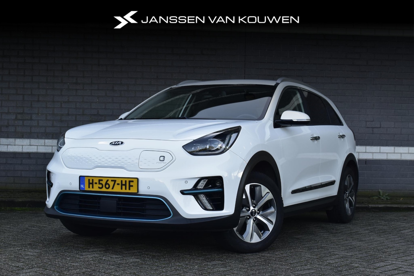 Kia e-Niro - Dynamicline 39 KWH / 100% SOH / Camera / Carplay / All season banden / JBL - AutoWereld.nl