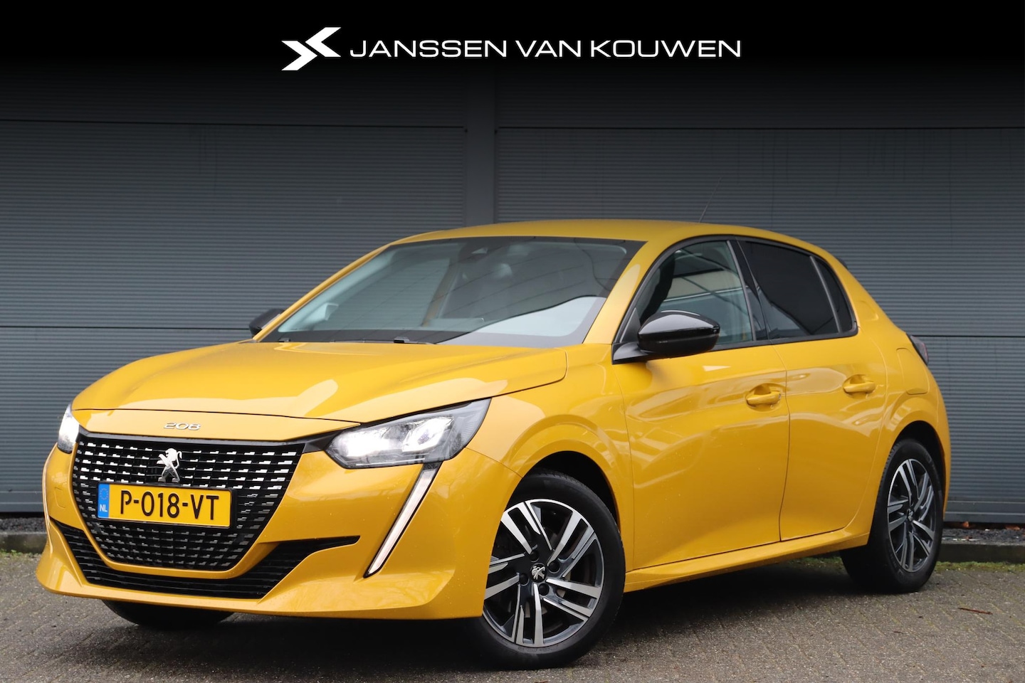 Peugeot 208 - 1.2 PureTech Allure / Apple CarPlay / Climate Control - AutoWereld.nl