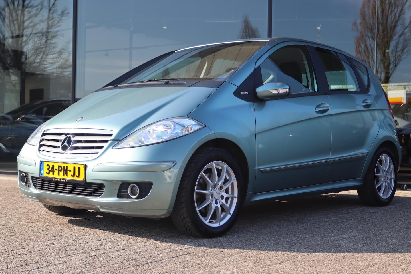 Mercedes-Benz A-klasse - 200 ELEGANCE 5 DRS. | ORIG. NL | TREKAAK AFNEEMBAAR | AIRCO | NAP | LMV - AutoWereld.nl