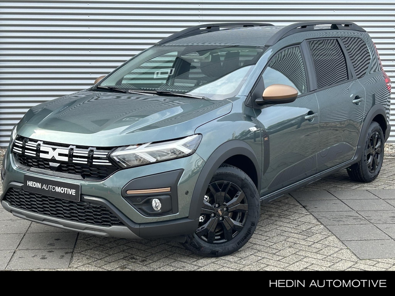 Dacia Jogger - Hybrid 140 Automaat Extreme 7-Persoons | Pack Assist - AutoWereld.nl