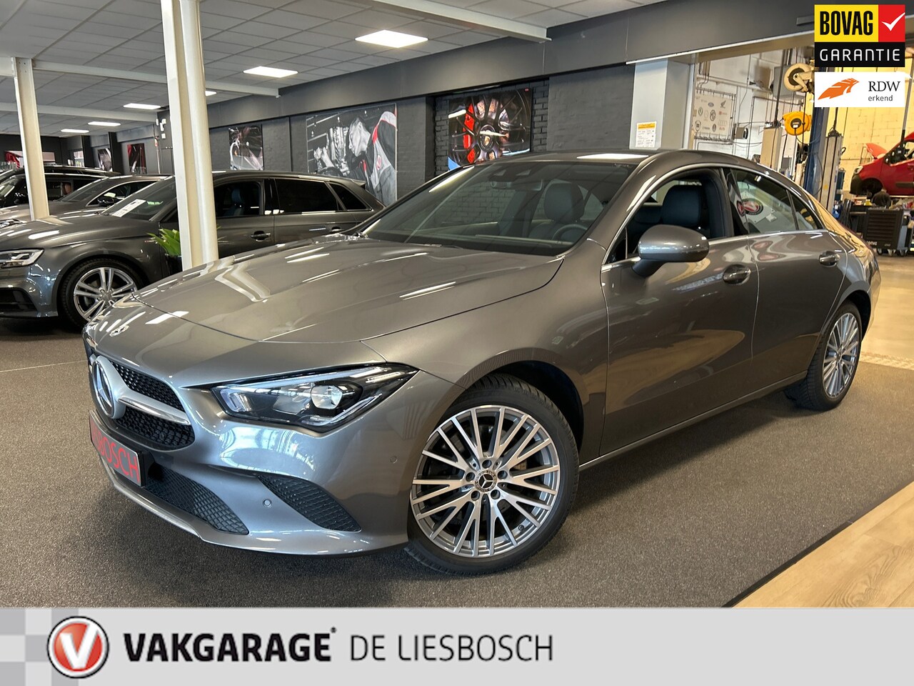 Mercedes-Benz CLA-Klasse - 250 e Luxury Line / Leder / Led verlichting /sfeer verlichting / camera / stoel verwarming - AutoWereld.nl