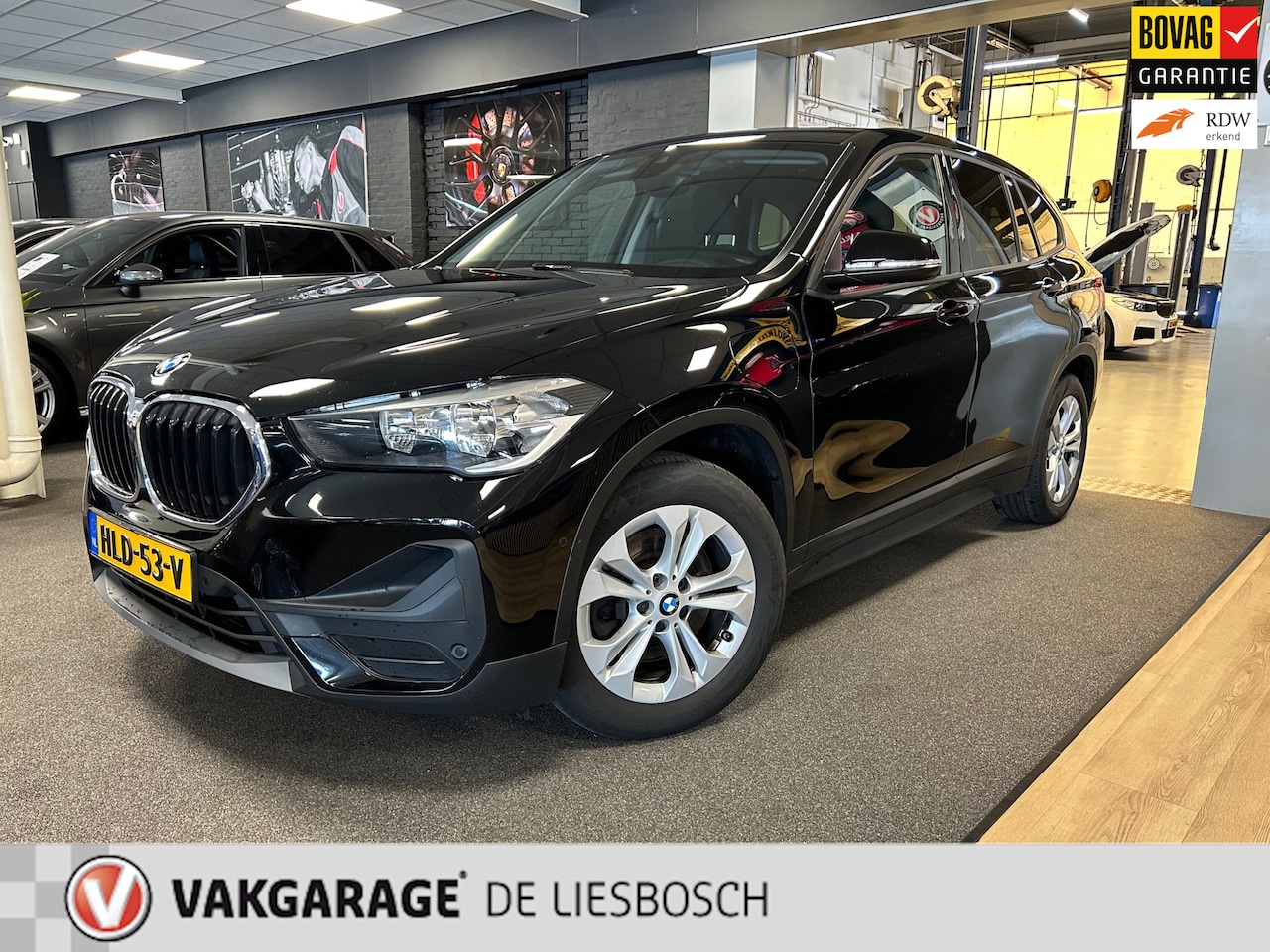 BMW X1 - XDrive25e / Automaat / camera / pdc v+a / adaptive -cruise / - AutoWereld.nl