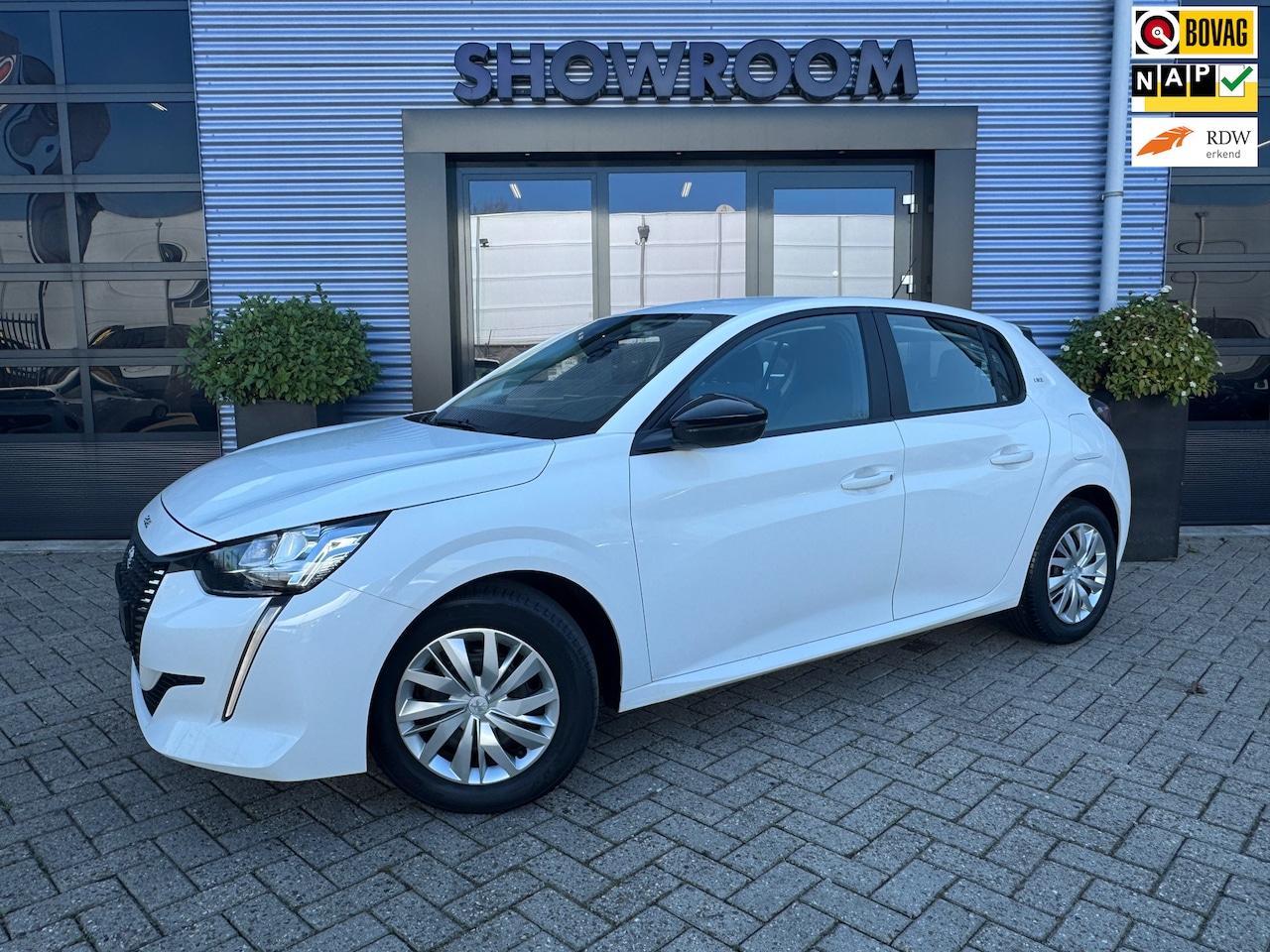 Peugeot 208 - Peugeot 208 1.2 PureTech Like Navi|Apple Carpley|DAB|Dealer onderhouden - AutoWereld.nl
