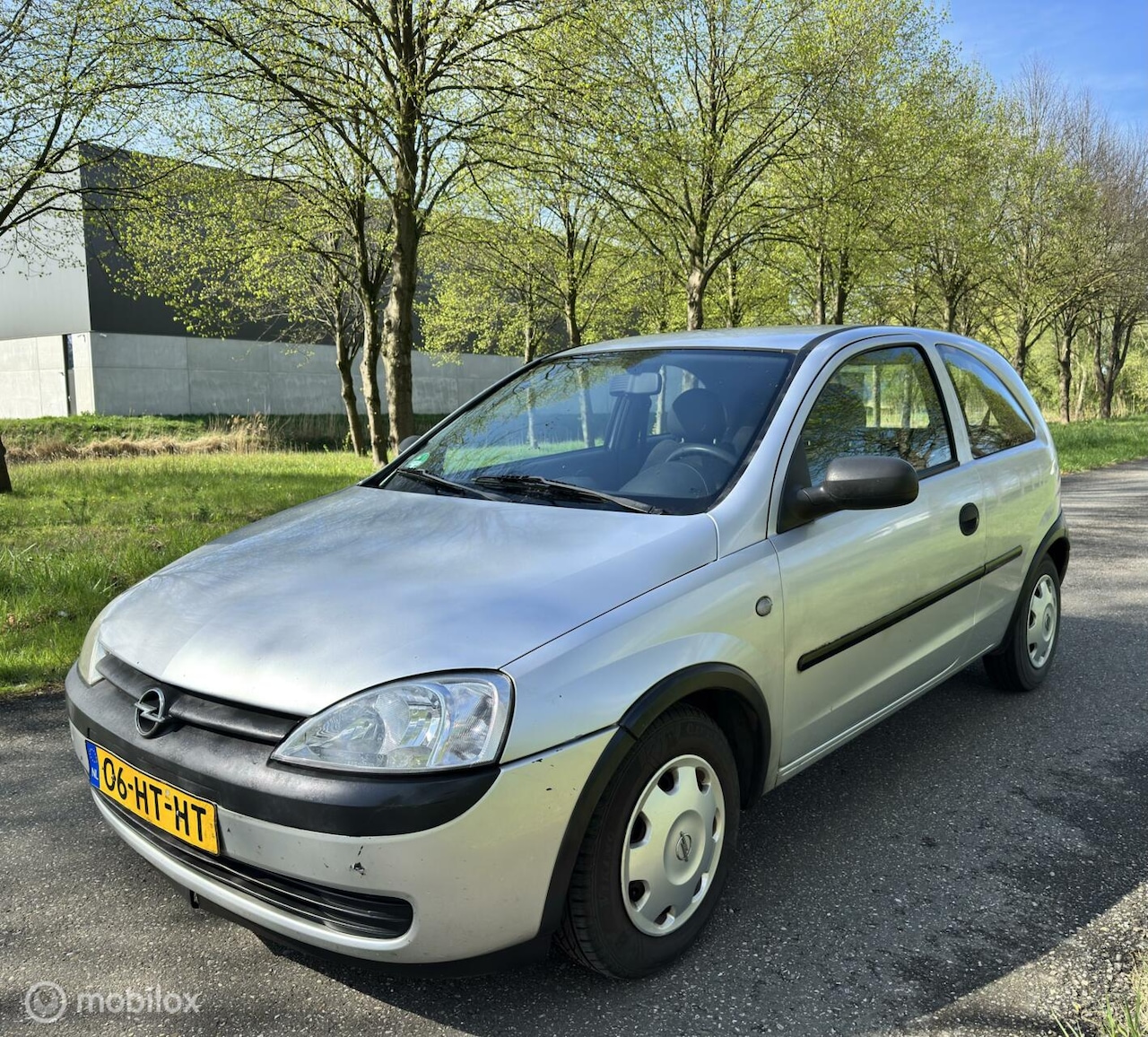 Opel Corsa - 1.2-16V*INRUILKOOPJE*ACHTERUITRIJCAMERA*NEW APK - AutoWereld.nl