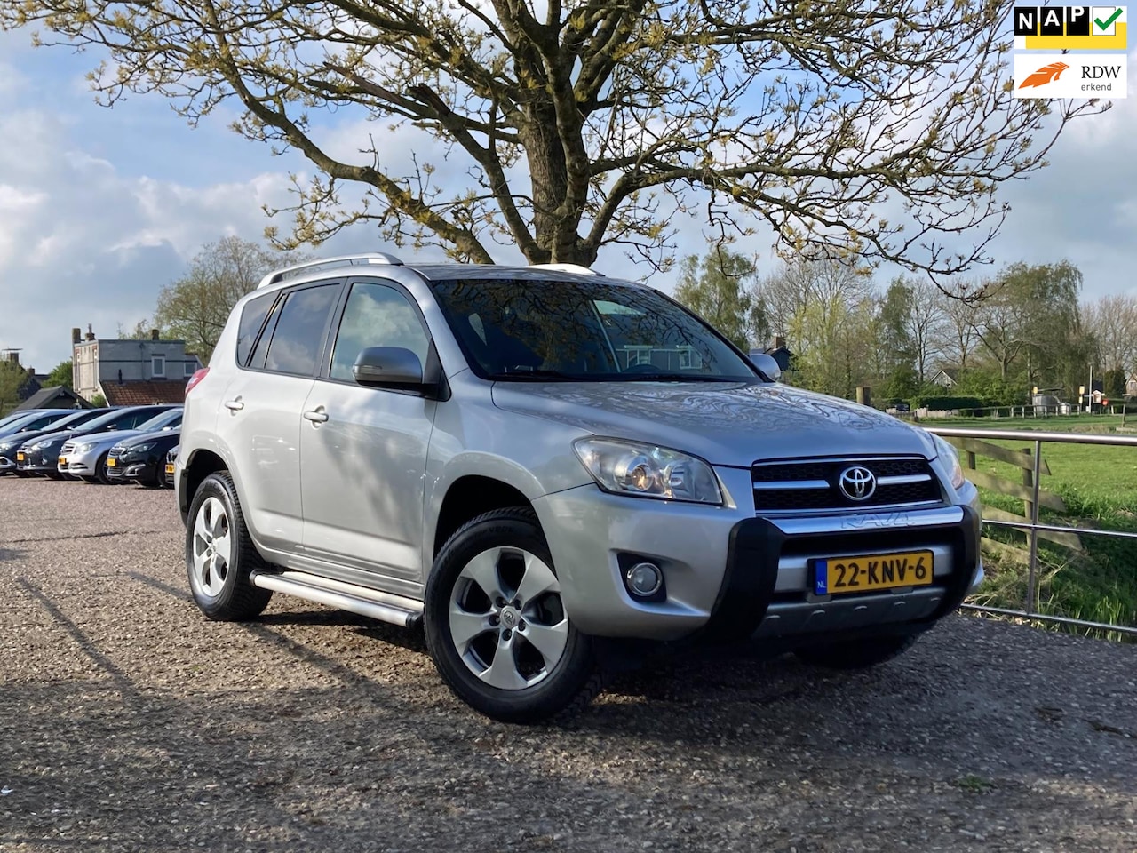 Toyota RAV4 - 2.0 VVTi Dynamic | Automaat + Leder + Cruise + Clima nu € 11.975,-!!! - AutoWereld.nl