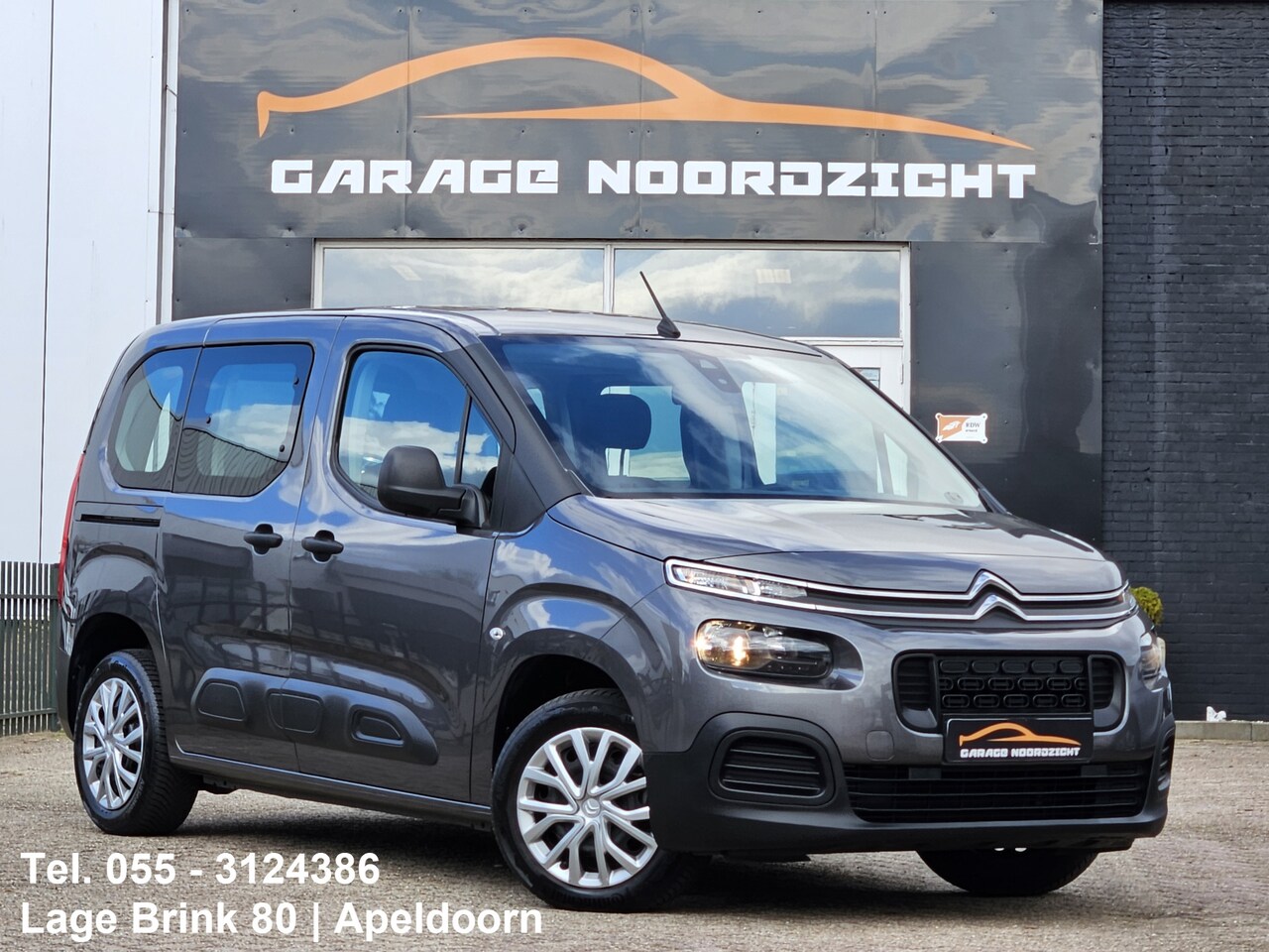 Citroën Berlingo - 1.2 110PK Pure Tech Live CRUISE CONTROL|AIRCO|2X SCHUIFDEUREN|USB|BLUE TOOTH TELEFONIE|ELE - AutoWereld.nl