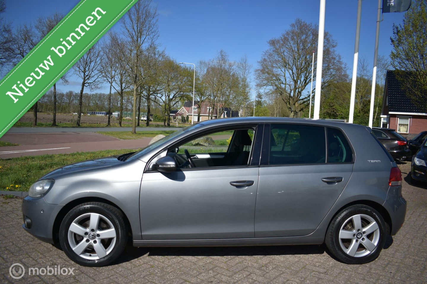 Volkswagen Golf - 1.2 TSI Trendline BM 2011|Clima|cruise! - AutoWereld.nl