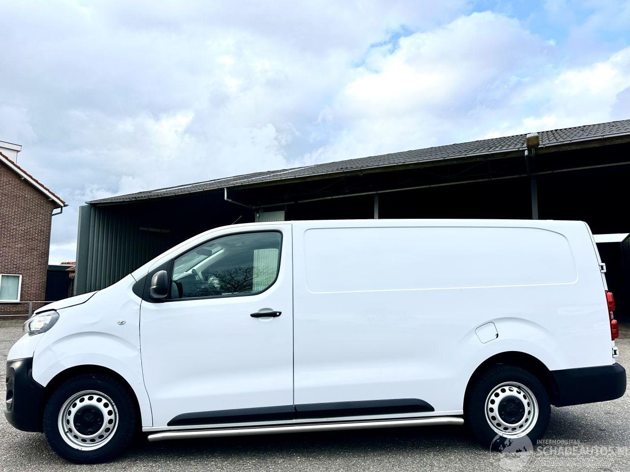 Peugeot Expert - 1.5 BlueHDI 102pk 6-bak 100 S&S L3 Extra lang - nap - 3 persoons - camera - airco - cruise - AutoWereld.nl