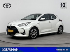 Toyota Yaris - 1.5 Hybrid First Edition | Trekhaak | LM velgen | Cruise Control Adaptief | Climate Contro