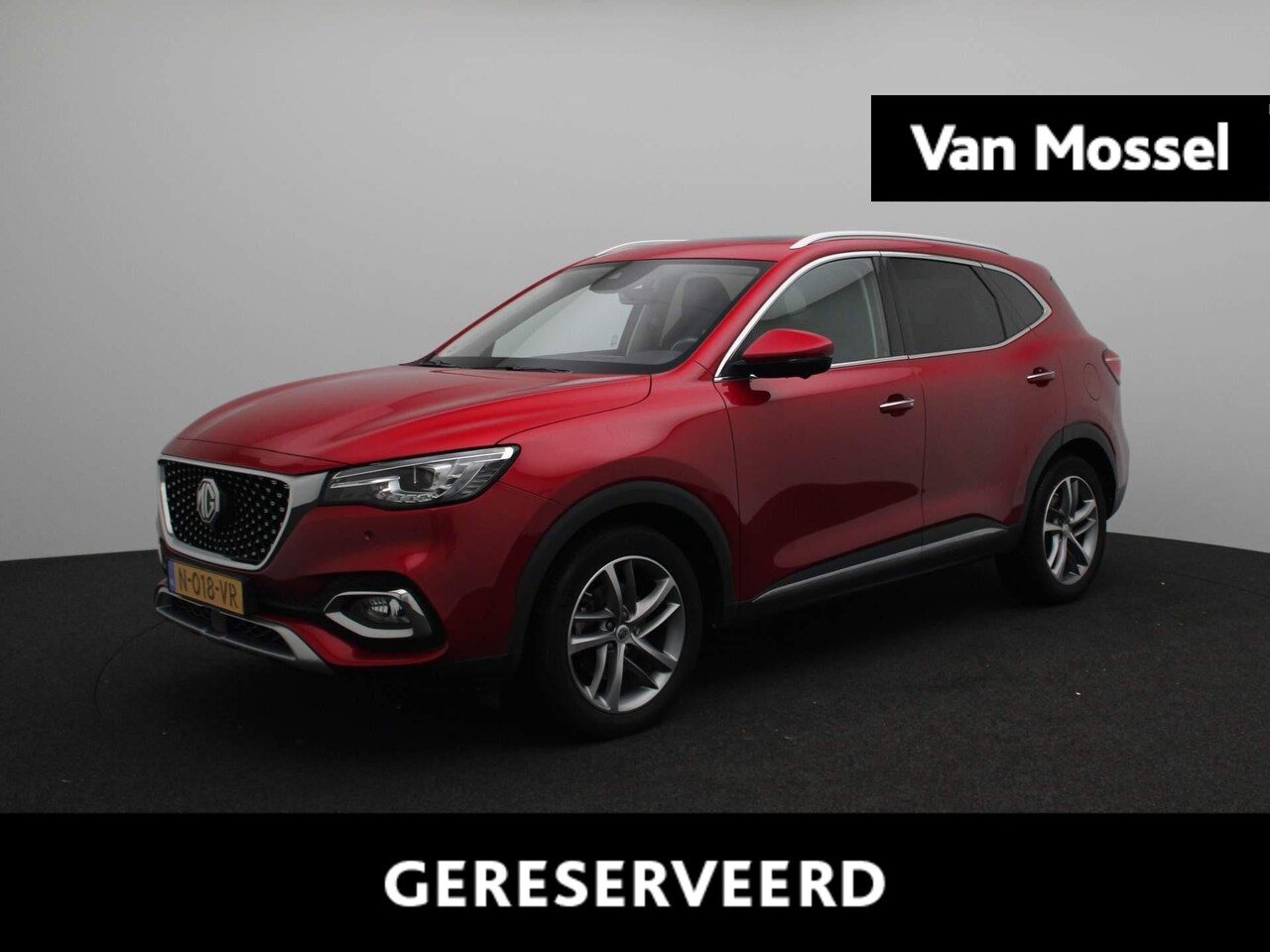 MG EHS - 1.5 T-GDI PHEV Luxury | Panoramadak | Leder | Led Sfeerlicht | 360 Camera | Navi | Apple C - AutoWereld.nl