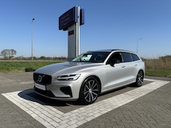 Volvo V60 - 2.0 T6 Long Range Plug-in hybrid AWD Ultra Dark | Heads-up Display | Harman/Kardon | Schui