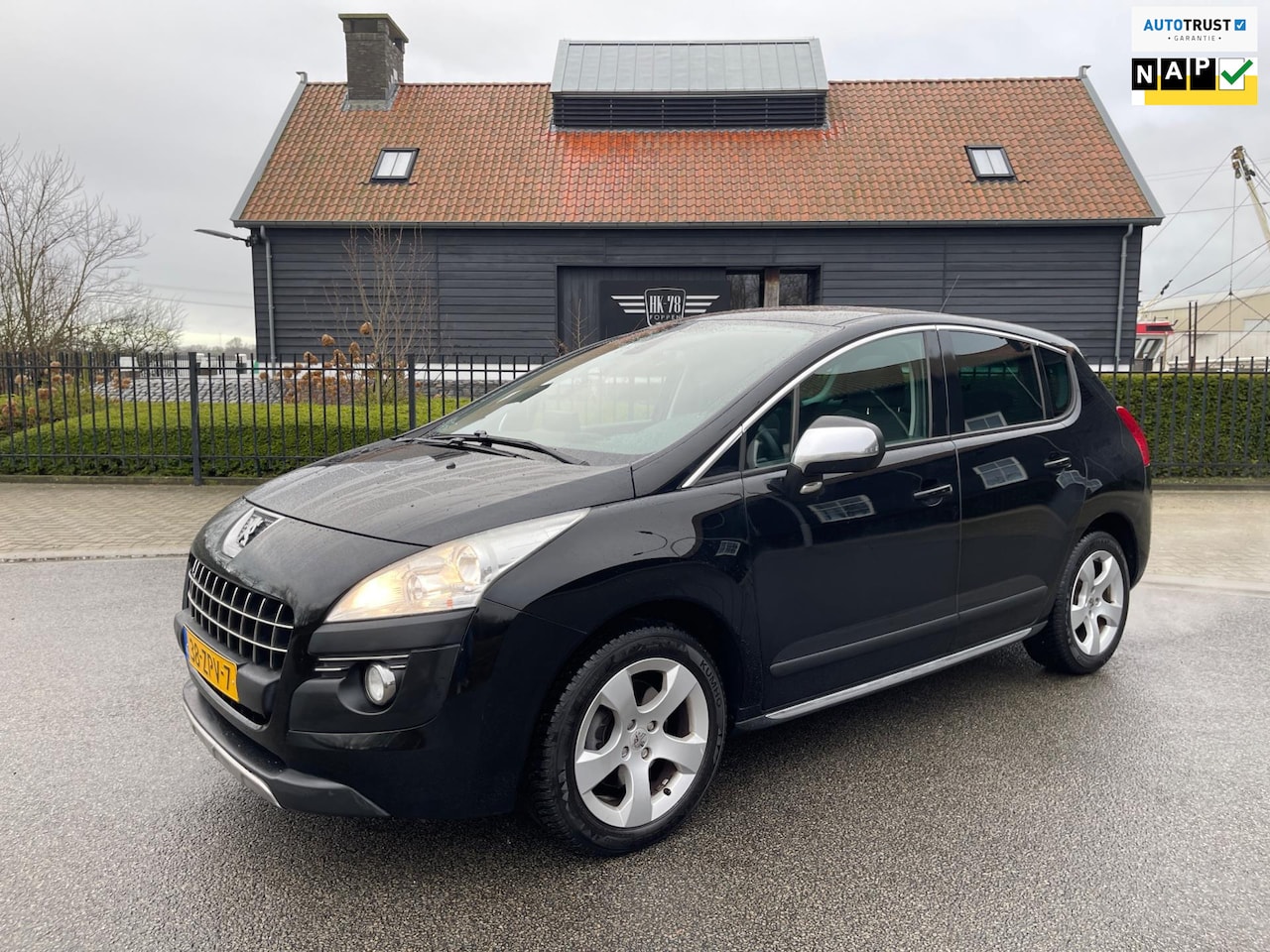 Peugeot 3008 - 1.6 THP STYLE AIRCO/ECC PANORAMADAK NAVIGATIE TREKHAAK - AutoWereld.nl