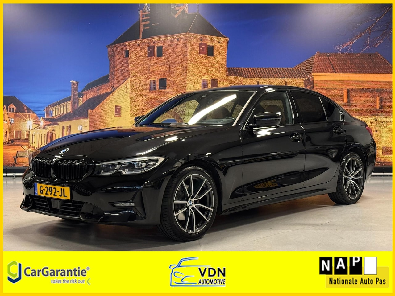 BMW 3-serie - 320d High Exe Edition Automaat Leer Camera LED - AutoWereld.nl