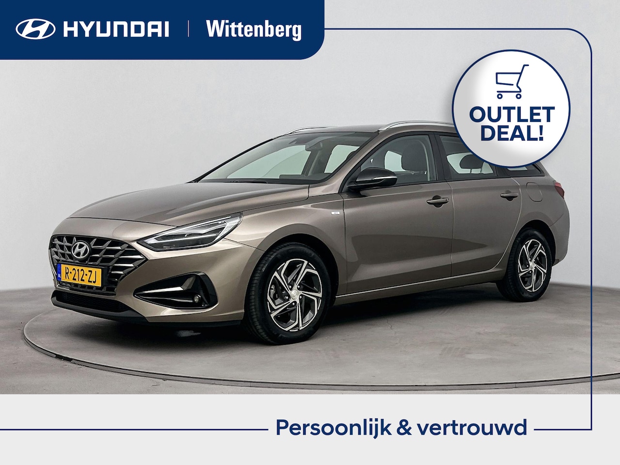 Hyundai i30 Wagon - 1.0 T-GDi MHEV Comfort Smart Aut. | OUTLETDEAL! | Navigatie | Camera | LED | Parkeersensor - AutoWereld.nl