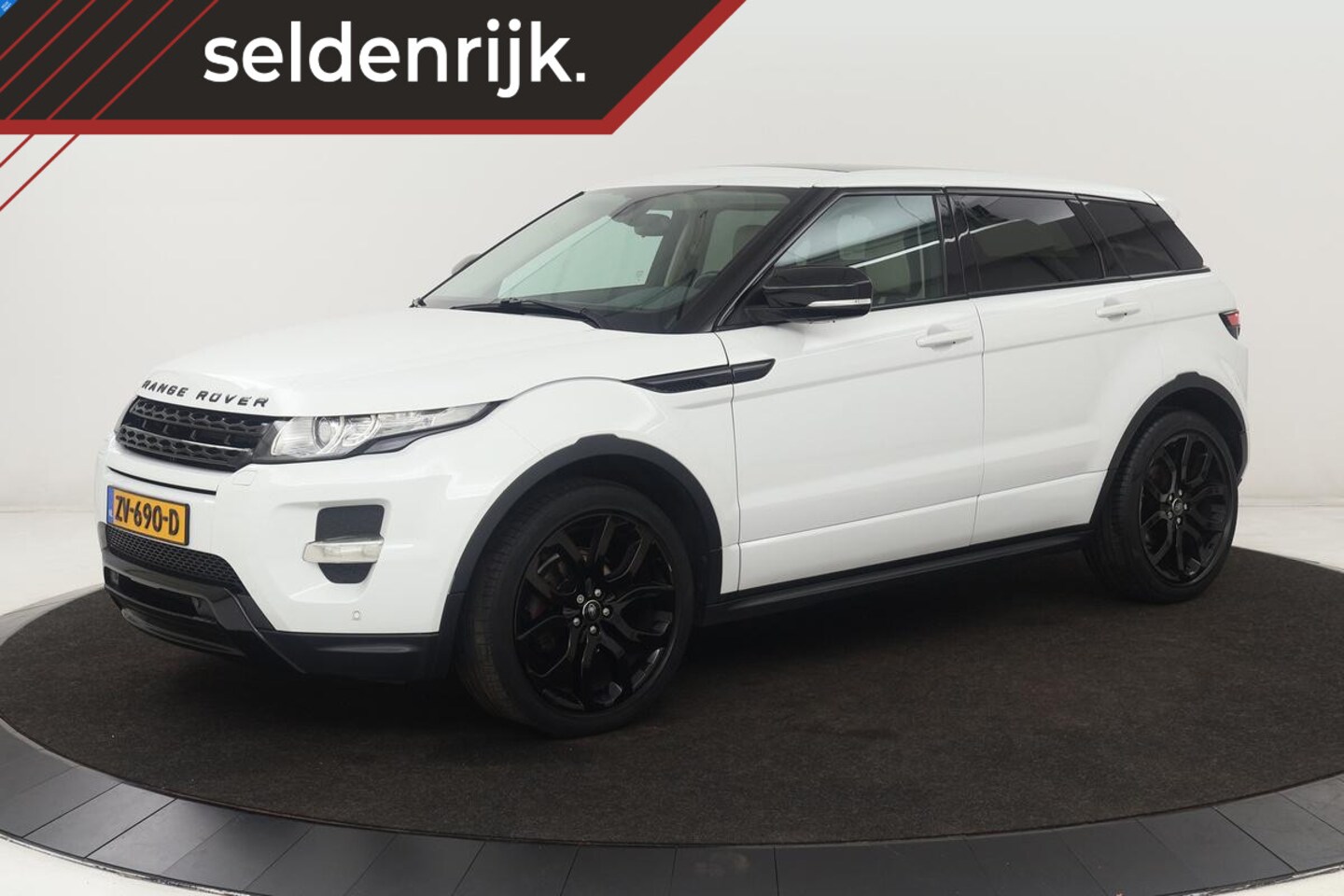 Land Rover Range Rover Evoque - 2.2 TD4 4WD Dynamic | Black Pack | Panoramadak | Navigatie | Leder | Camera | Stoelverwarm - AutoWereld.nl