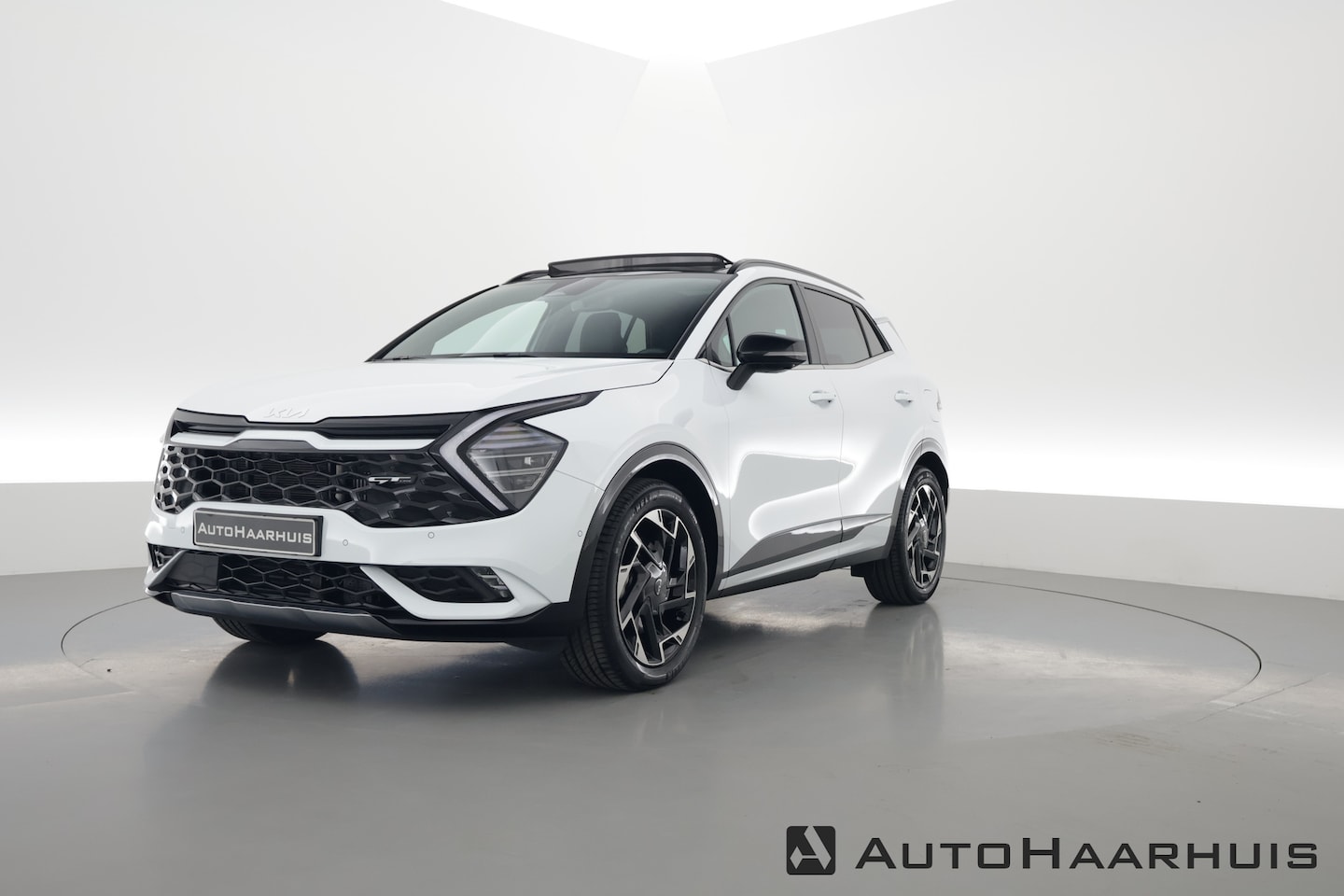 Kia Sportage - 1.6 T-GDi Hybrid GT-Line | Pano | Harman Kardon | Stoelventilatie | 360cam | Elek. Stoelen - AutoWereld.nl