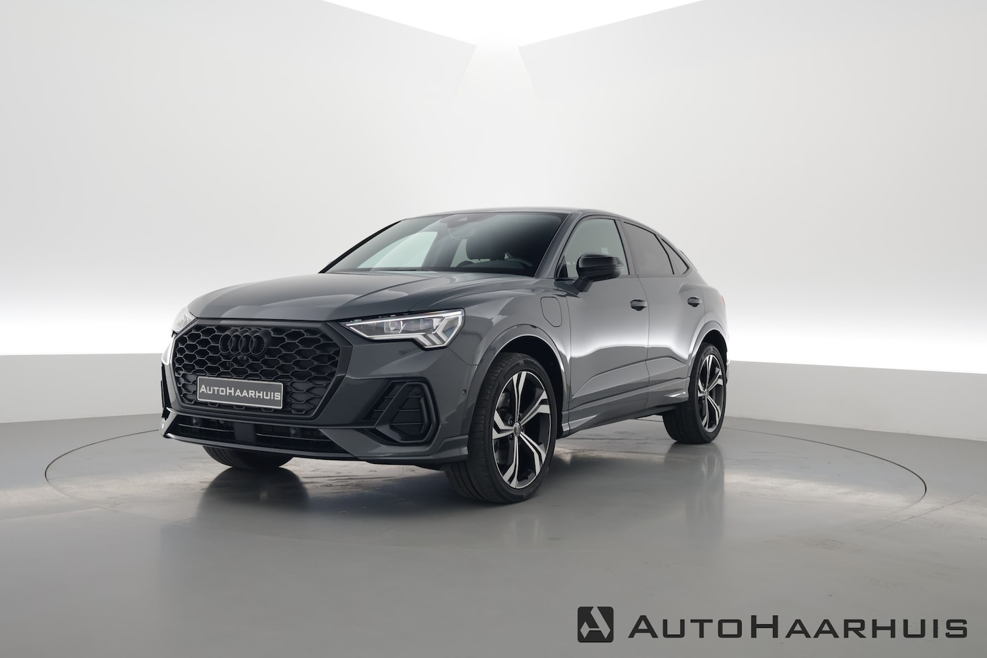 Audi Q3 Sportback - 45 TFSI e S Edition | Navi | 360cam | Adapt. Cruise | 20'' | Stoelverw. | Dodehoekdet. - AutoWereld.nl