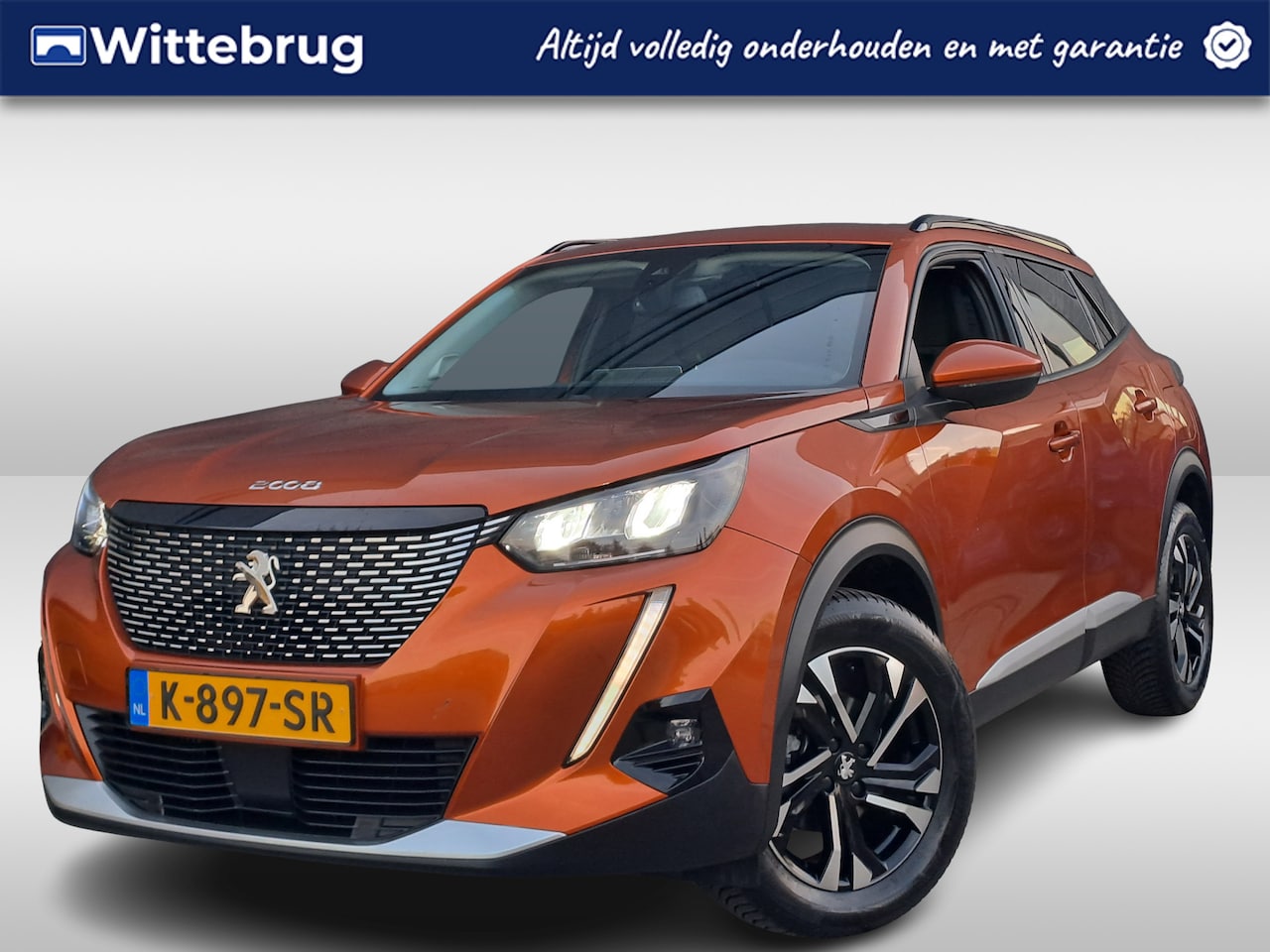 Peugeot 2008 - 1.2 PureTech Allure Pack Automaat | Parkeersensoren | Lane Assist | Lichtmetalen wielen - AutoWereld.nl