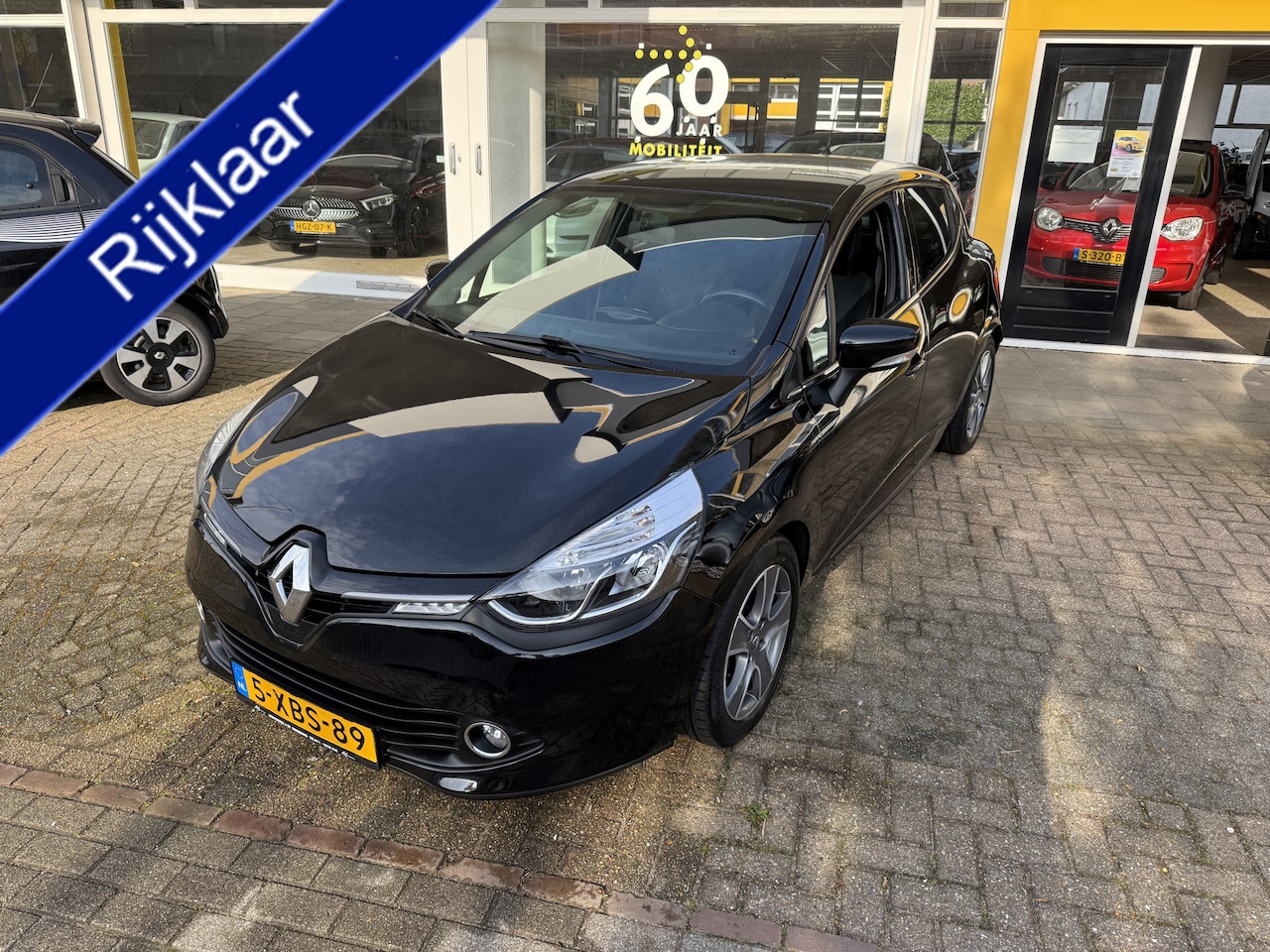 Renault Clio - 0.9 TCe ECO Night&Day NAVIGATIE AIRCO LICHTMETALEN VELGEN CPV ELEKRISCHE RAMEN - AutoWereld.nl