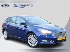 Ford Focus Wagon - 1.5 Titanium 150pk | Half leder | Winterpack | 1.500kg trekgewicht | Dealeronderhouden | N