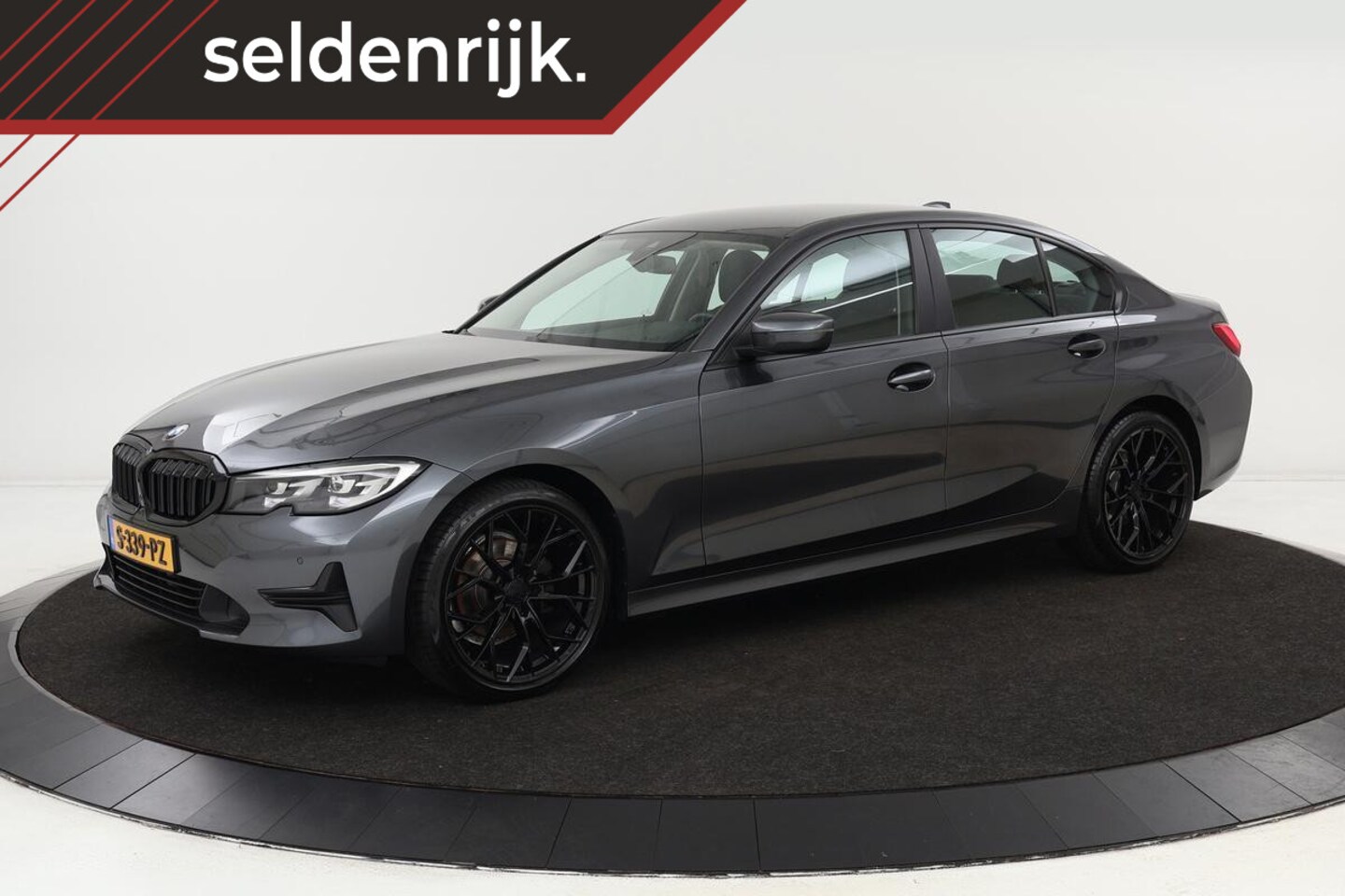 BMW 3-serie - 318d Advantage | Leder | Navigatie | Bluetooth | DAB+ | Climate control | PDC | Cruise con - AutoWereld.nl