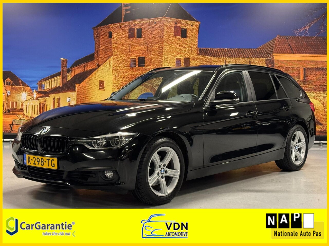 BMW 3-serie Touring - 320i Executive Automaat Navigatie LED PDC - AutoWereld.nl